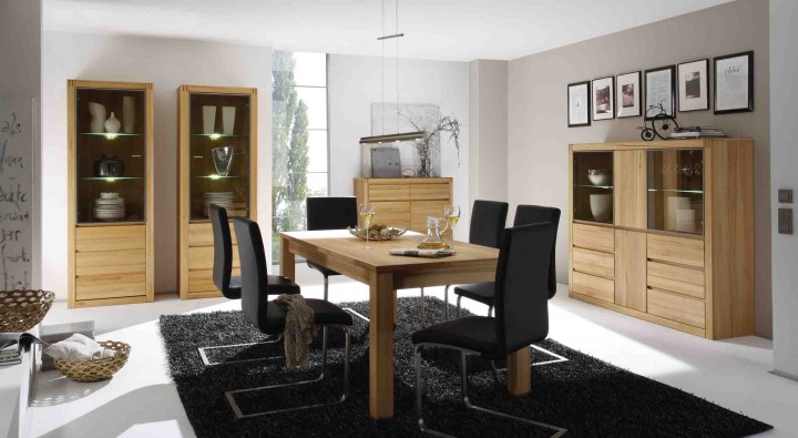 neoklassischer Einrichtungsstil esszimmer dekorative formteile gemälde