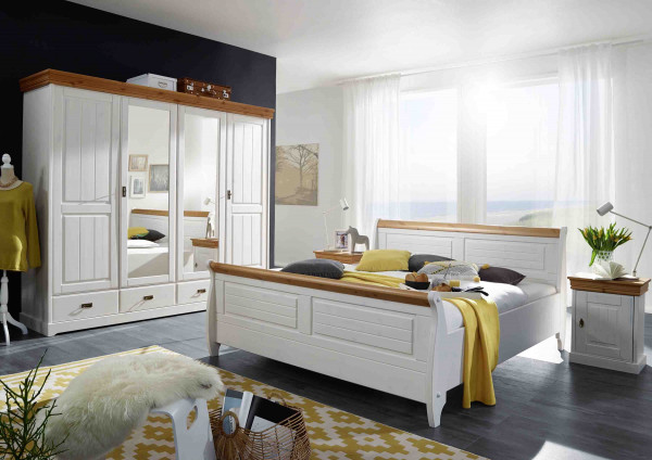 Schlafzimmer Skagen 4-türig Kiefer massiv weiß honigfarbend